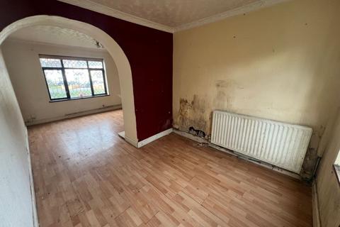 3 bedroom semi-detached house for sale, 134 Coney Green Drive, Longbridge, Birmingham, B31 4EJ