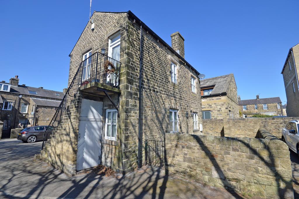 26 Wesley Place, Steeton (17).JPG