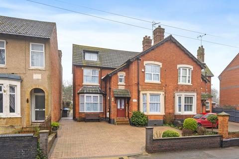 Park View, Kettering NN16