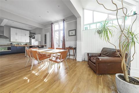 undefined, The Avenue, St Margarets