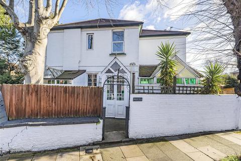 undefined, The Avenue, St Margarets