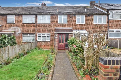 2 bedroom terraced house for sale, Gentian Close, Chatham, ME5