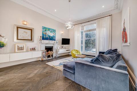 2 bedroom flat for sale, Priory Road, South Hampstead, London, NW6