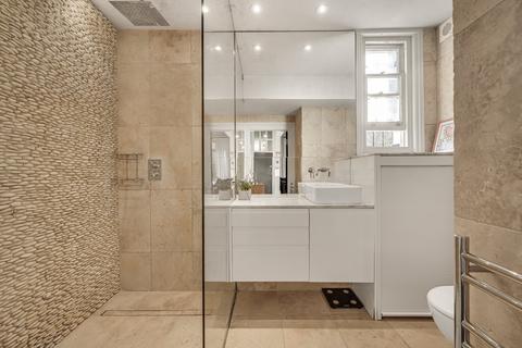 2 bedroom flat for sale, Priory Road, South Hampstead, London, NW6