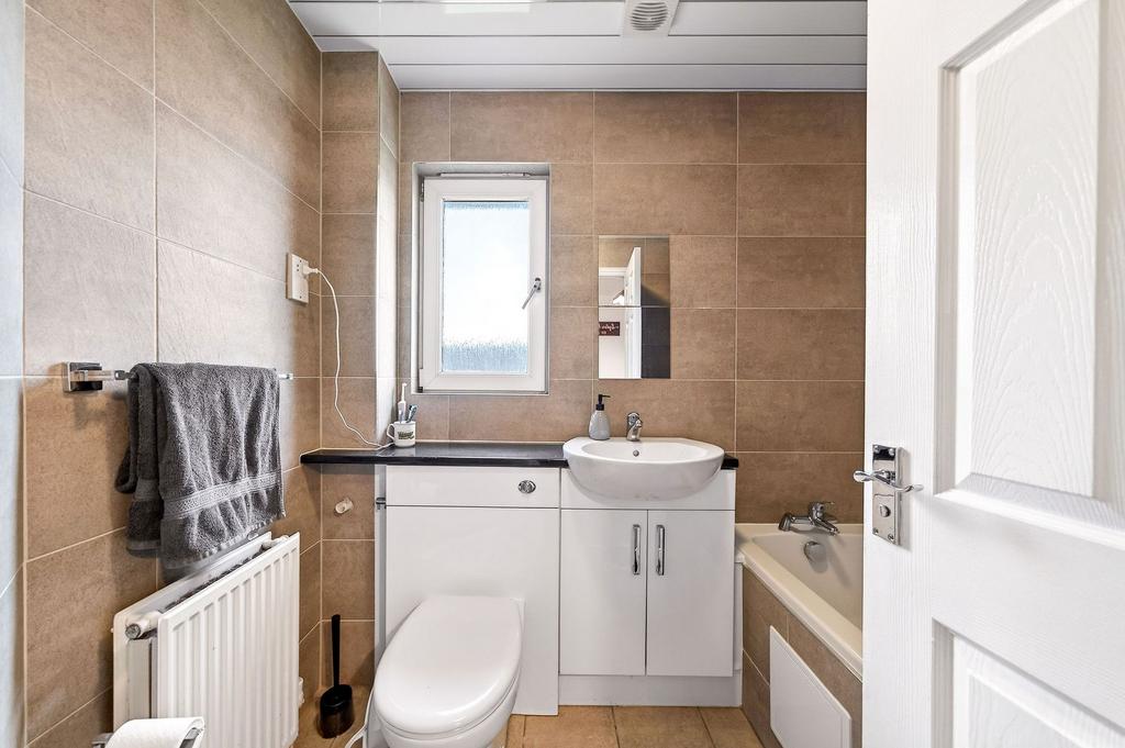 Main Bathroom