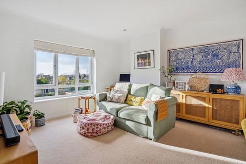 1 bedroom apartment for sale, Flat  Chester Court, Chester Road, Northwood HA6