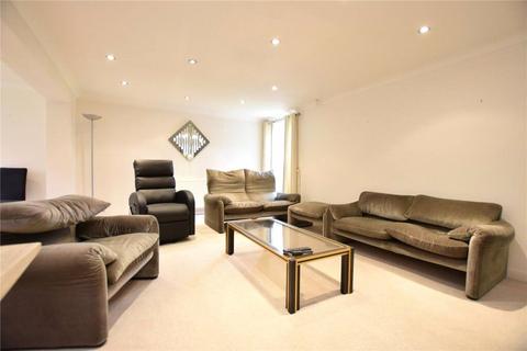 3 bedroom bungalow to rent, High Ash Drive, Leeds, West Yorkshire, LS17