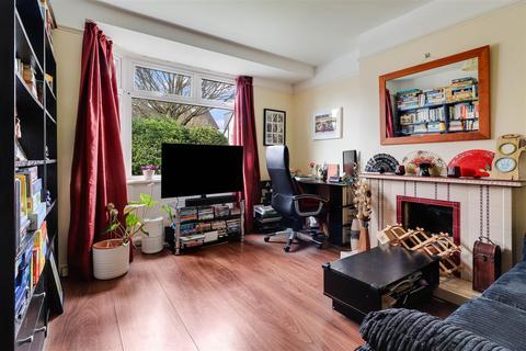 3 bedroom semi-detached house for sale, Greville Road, Cambridge CB1