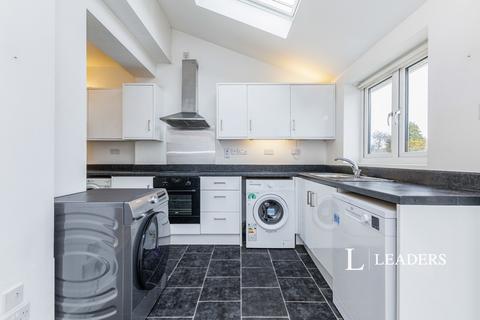 undefined, Ranfurly Road, Sutton, SM1