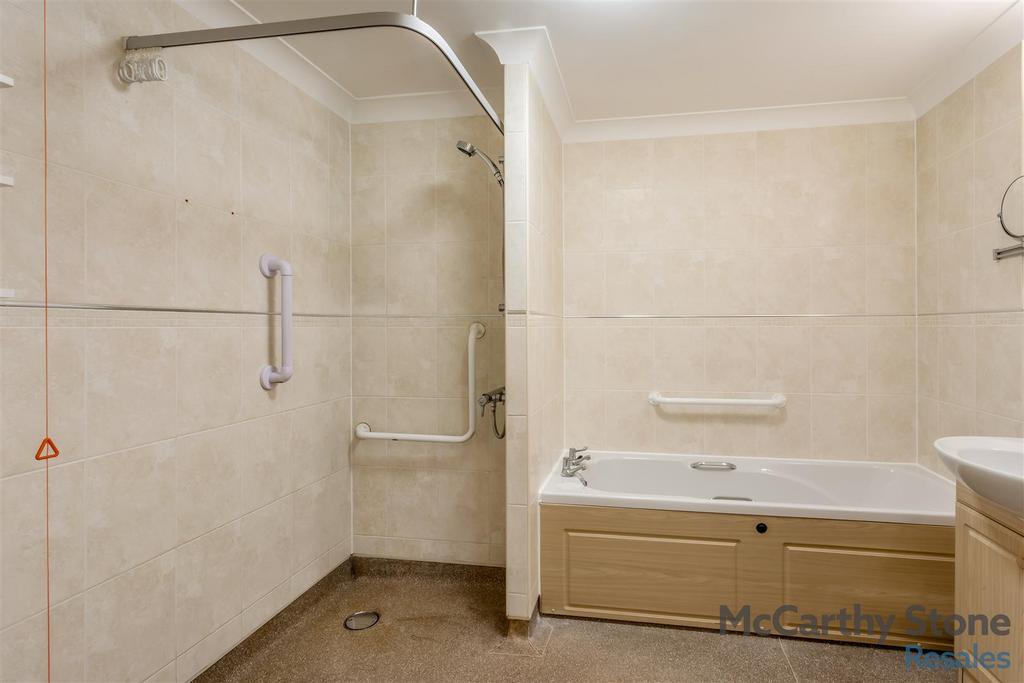 8679281-interior03.jpg