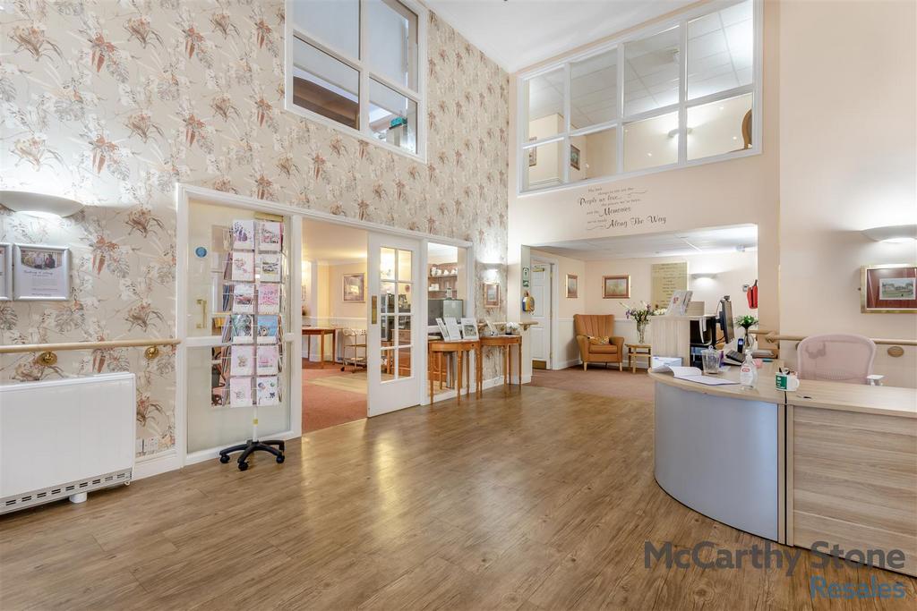 8679281-interior23.jpg