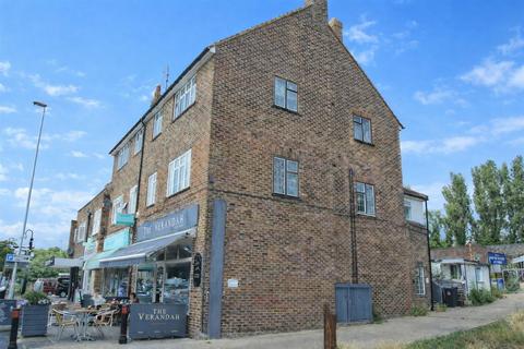 undefined, Goring Road, Goring-By-Sea, Worthing