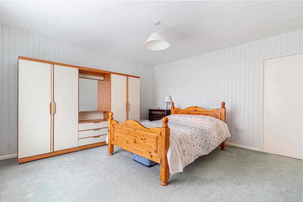 Bedroom-1-2.jpg