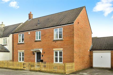 4 bedroom detached house for sale, Hackney Way, Westbury