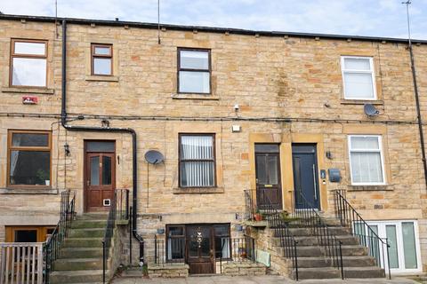 Grove Square, Gomersal, Cleckheaton, BD19