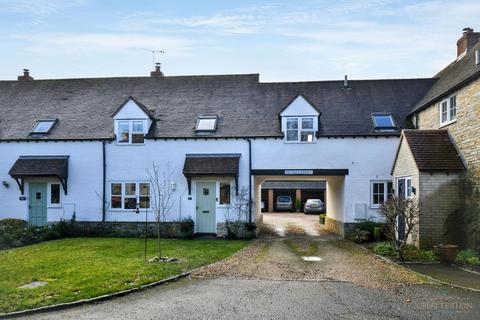 undefined, Squires Court, Bretforton, WR11 7QD