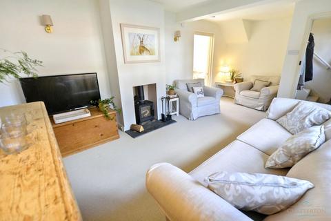 undefined, Squires Court, Bretforton, WR11 7QD