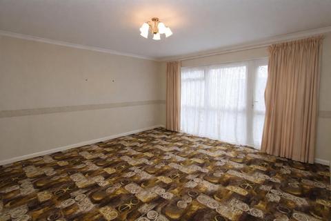 undefined, Carew Road, Wallington SM6