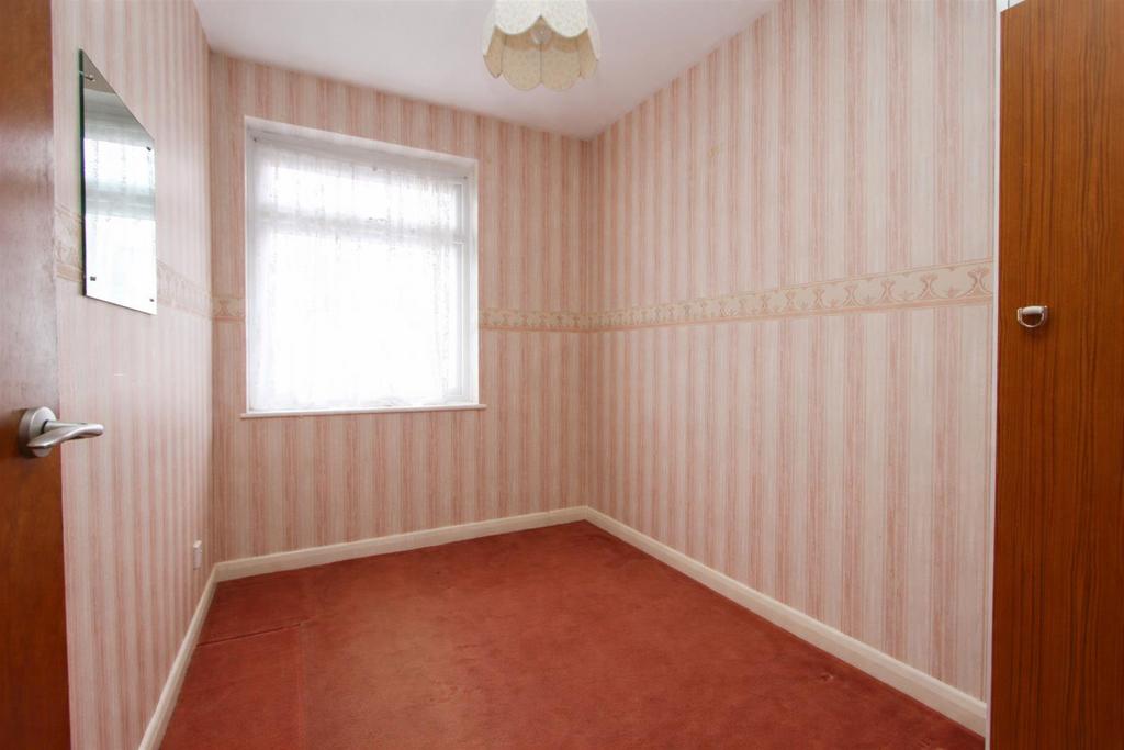 BED 3.jpg