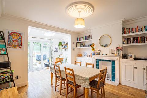 3 bedroom detached house for sale, Elphinstone Road, Hastings