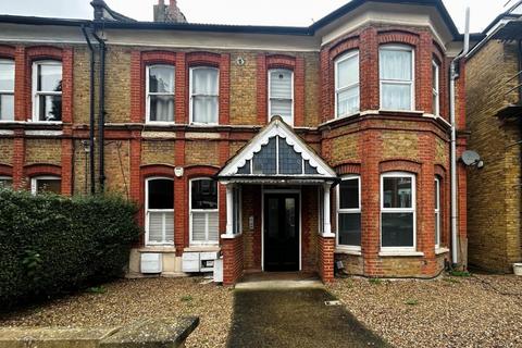 2 bedroom apartment to rent, Elmcourt Road, West Norwood, London, SE27