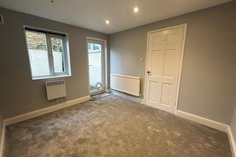 2 bedroom apartment to rent, Elmcourt Road, West Norwood, London, SE27