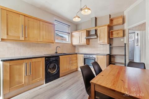 undefined, Fairfax Drive, Westcliff-on-sea, SS0 9