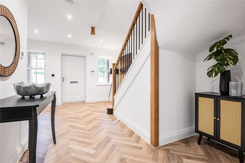 5 bedroom detached house for sale, Cuffley Hill, Goffs Oak, Hertfordshire, EN7