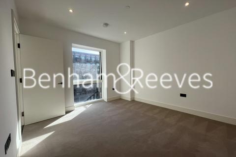 2 bedroom apartment to rent, Munstead Apartments, Danvers Avenue SW11