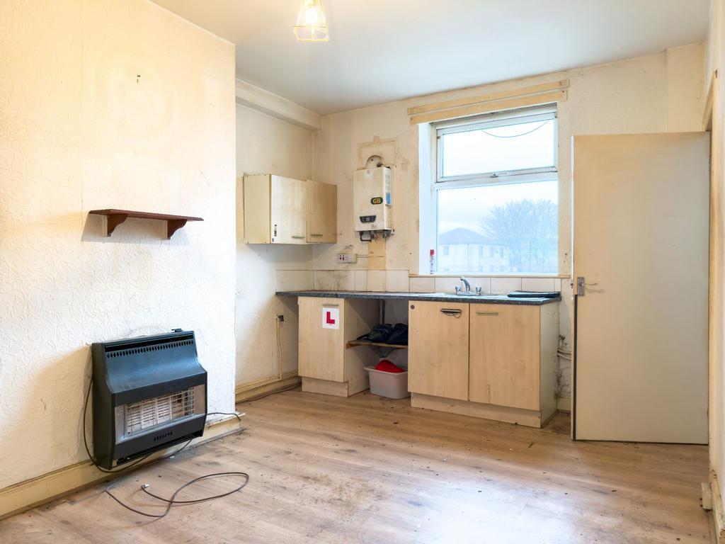 Kitchen and lounge