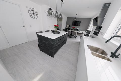 undefined, White Dyke Crescent, Glenrothes