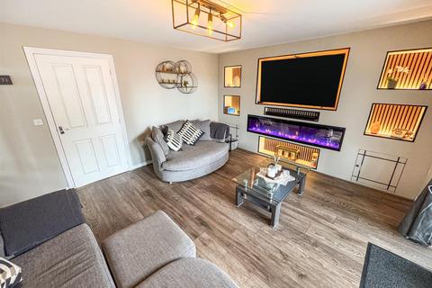4 bedroom detached house for sale, Hobby Drive, Corby NN17