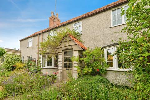 3 bedroom detached house for sale - Kneeton Road, East Bridgford, Nottingham, Nottinghamshire, NG13