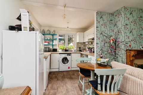 2 bedroom bungalow for sale, Brierley Green, Netherfield, Nottingham, Nottinghamshire, NG4