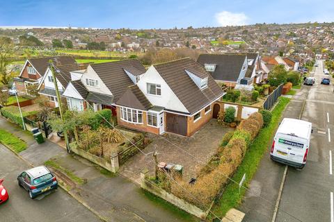 Castleton Avenue, Carlton, Nottingham, Nottinghamshire, NG4