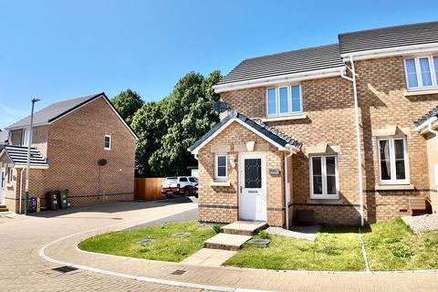 2 bedroom semi-detached house for sale, Ffordd Penallta, Gellihaf, NP12