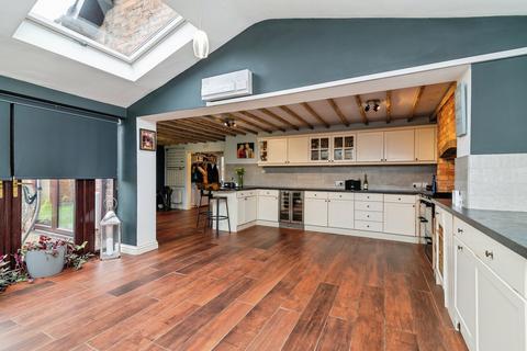 5 bedroom detached house for sale, Stoke Lane, Gedling, Nottingham, Nottinghamshire, NG4