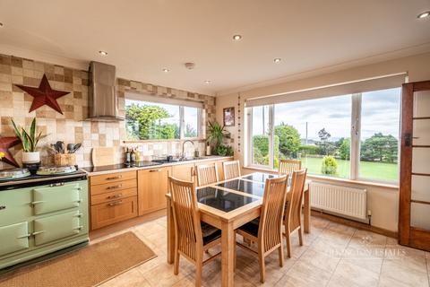 4 bedroom detached house for sale, Polperro Road, Cornwall PL13