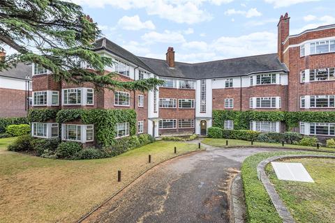 2 bedroom flat to rent, St. Leonards Court, East Sheen SW14