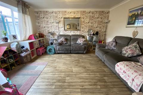 3 bedroom end of terrace house for sale, Burnside, Brookside, Telford, Shropshire, TF3