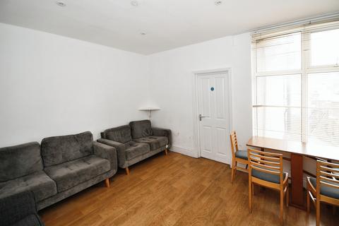 5 bedroom end of terrace house for sale, Carholme Road, Lincoln, Lincolnshire, LN1
