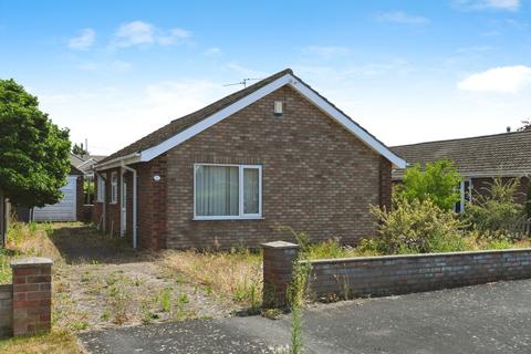 2 bedroom bungalow for sale, Hillman Close, Bracebridge Heath, Lincoln, Lincolnshire, LN4