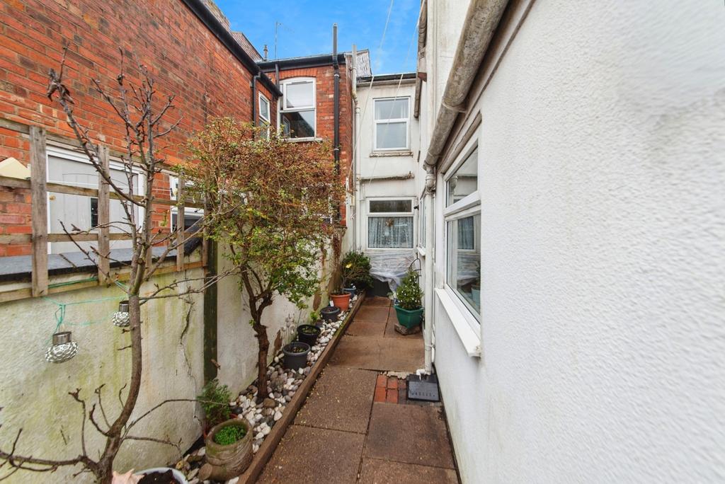 Pbox-IMG.jpg