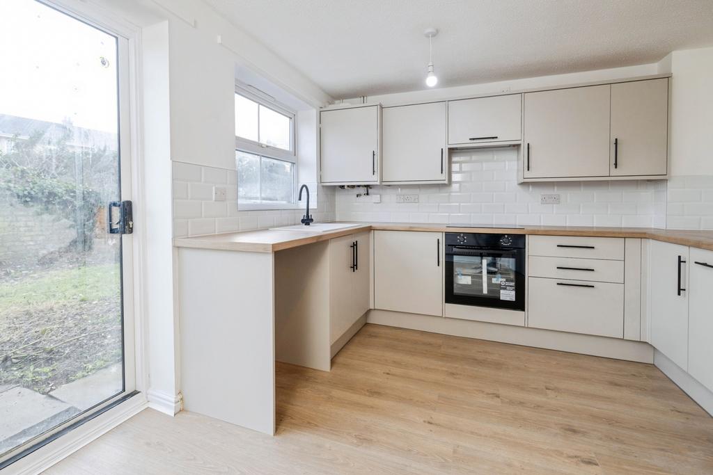 Pbox-IMG.jpg
