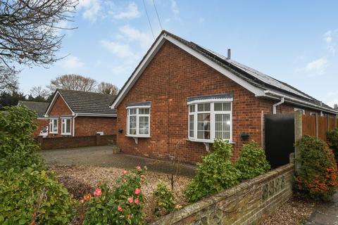 3 bedroom bungalow for sale, Hall Drive, Lincoln, Lincolnshire, LN6