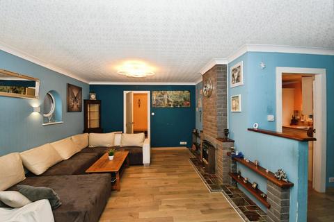 3 bedroom bungalow for sale, Hall Drive, Lincoln, Lincolnshire, LN6