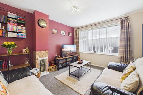 2 bedroom bungalow for sale, Moor View Court, Sandbeds, Keighley