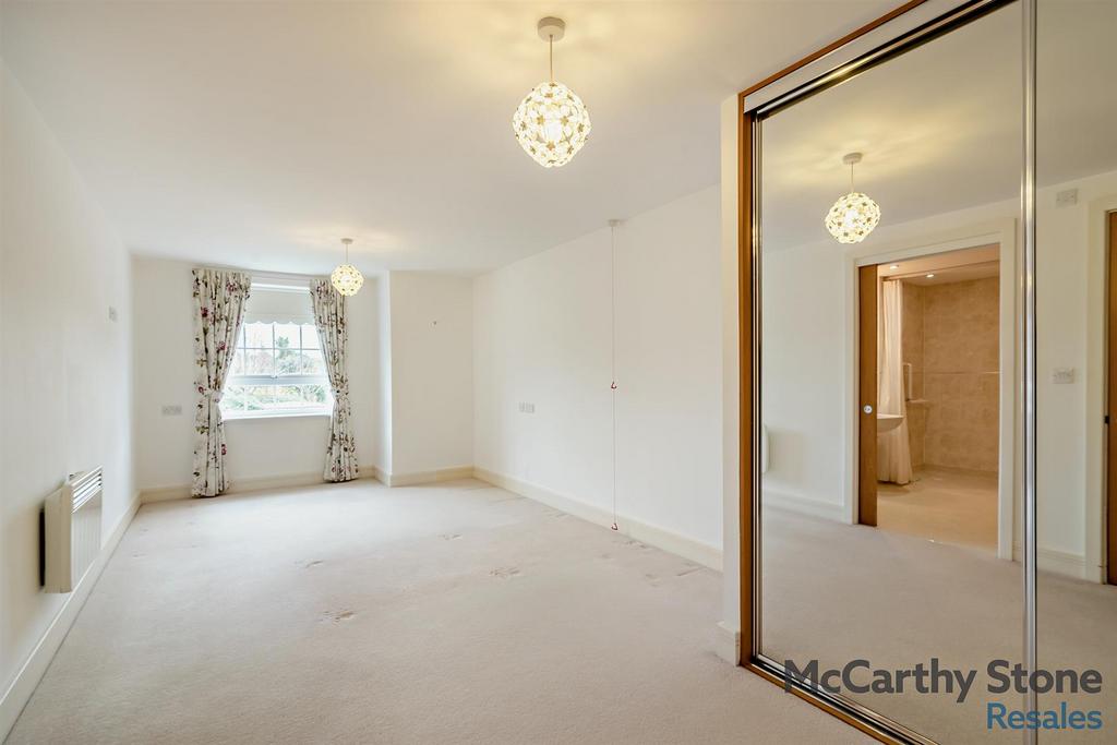 8678132-interior01-800.jpg