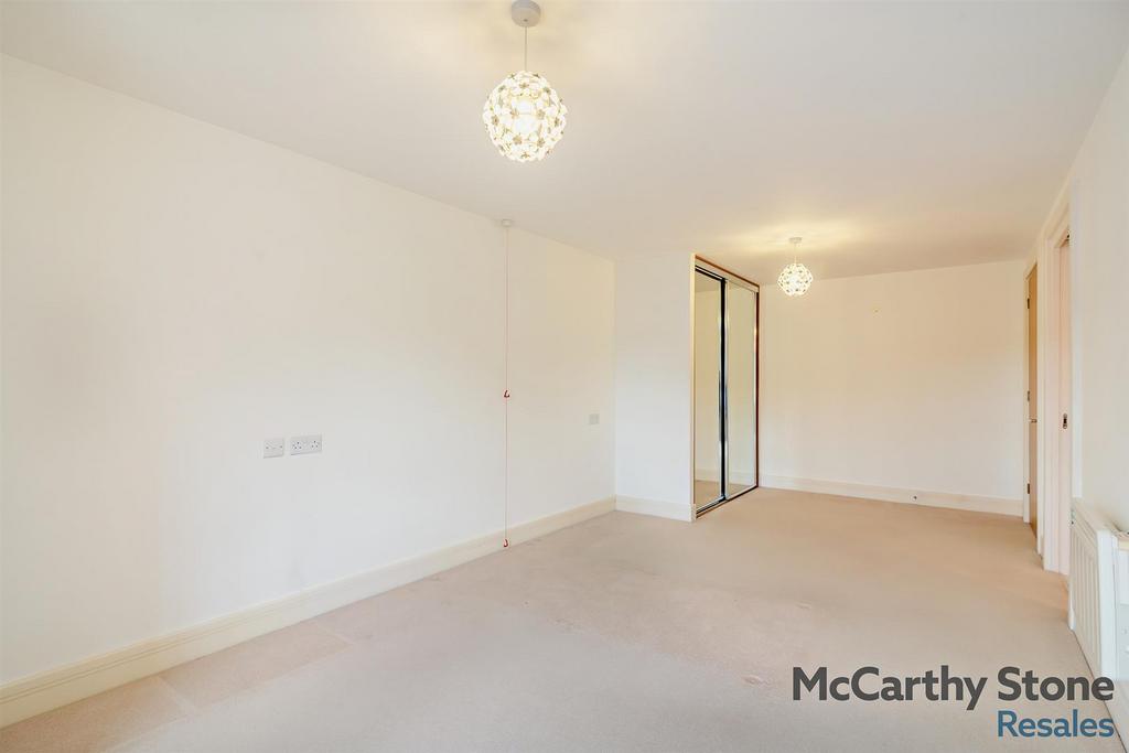 8678132-interior05-800.jpg