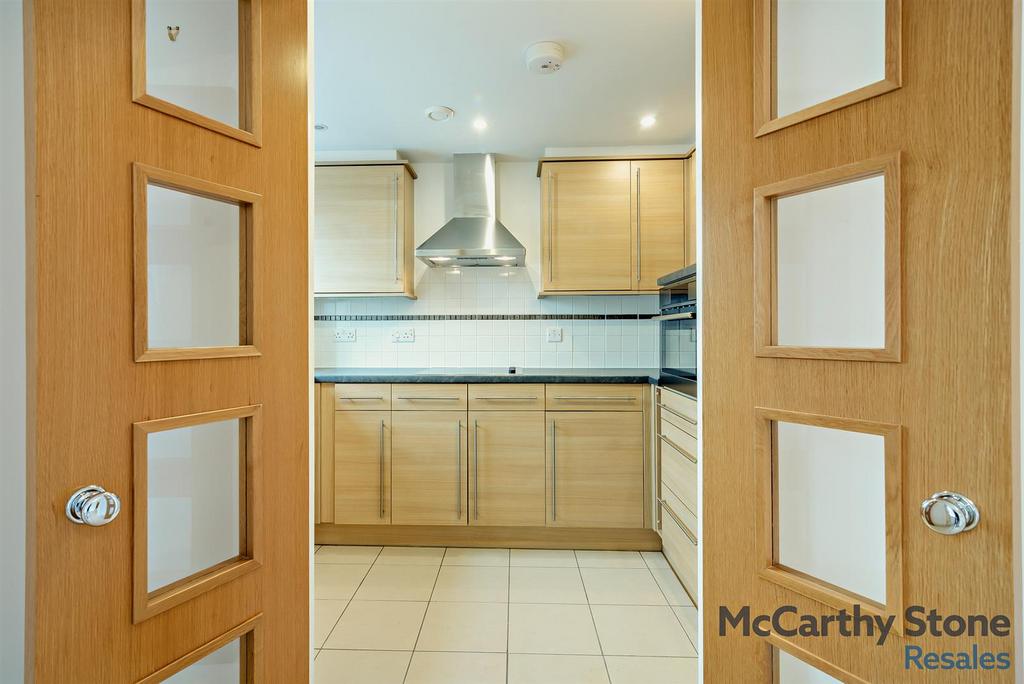 8678132-interior12-800.jpg